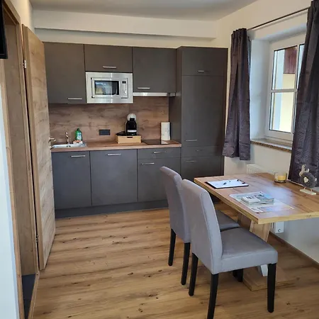 Brunnmeisterhof Apartment *
